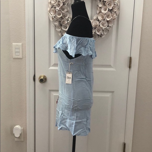 Light blue breezy off shoulder embroidered dress - Picture 6 of 8